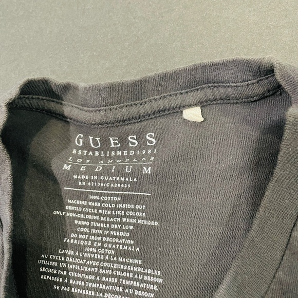 Guess T-Shirt Grey Medium - Picture 3 of 4